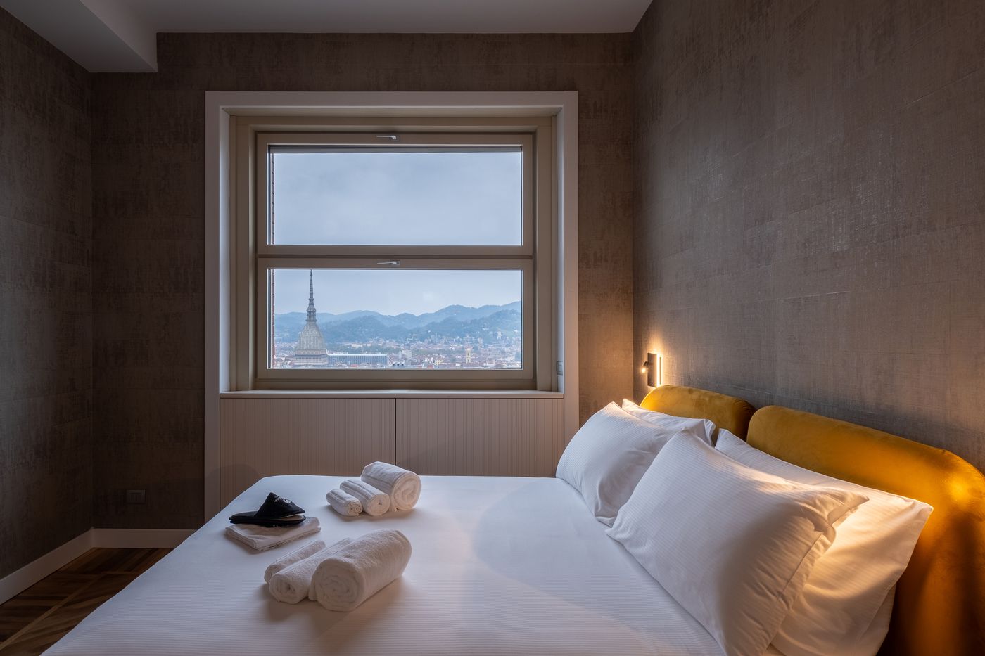 Luxury Apartment with balcony