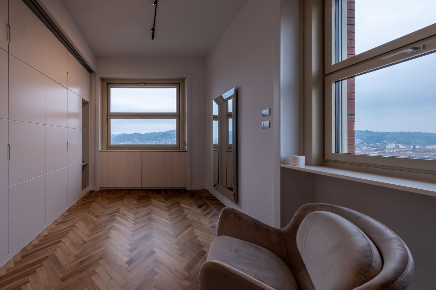 Luxury Apartment with balcony